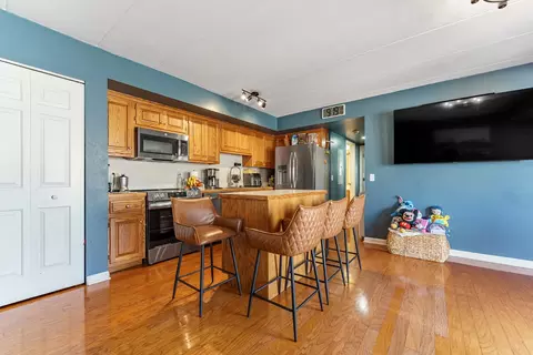 Kitchen - 7316 40th St #4C, Lyons, IL 60534 photo 2 of 4