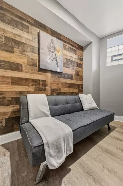 Living - 231 E 59th St #1, Chicago, IL 60637 photo 2 of 2