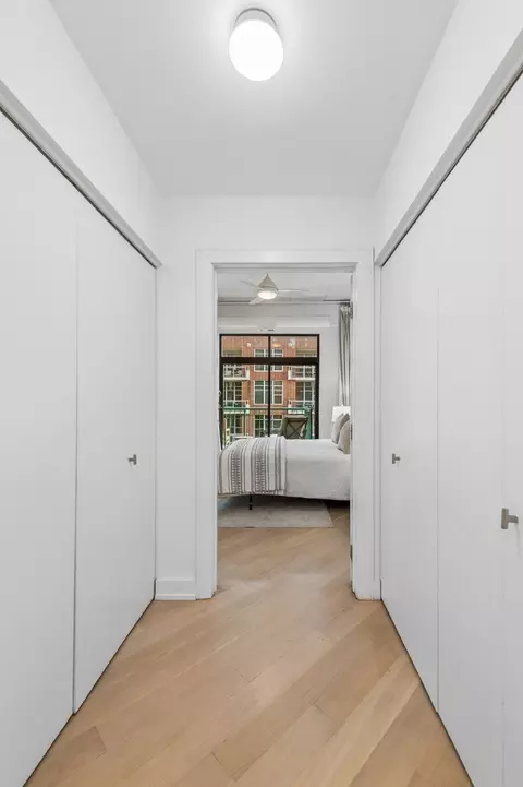 Entry Way - 920 W Madison St #7D, Chicago, IL 60607 photo 1 of 1
