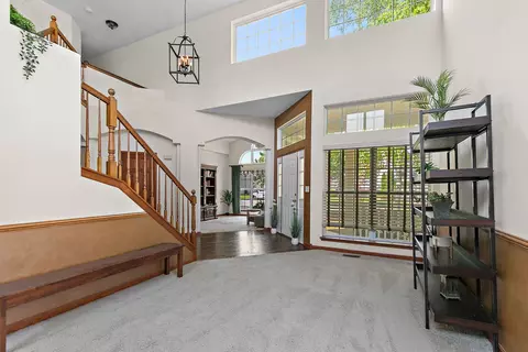 Entry Way - 1871 Cooper Ln, Algonquin, IL 60102 photo 2 of 3
