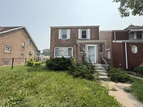 Exterior - 8545 S Euclid Ave, Chicago, IL 60617 photo 4 of 4