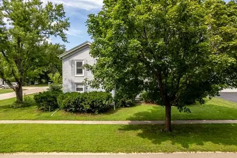 Exterior - 5602 Harrison St, Roscoe, IL 61073 photo 3 of 4