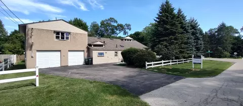 10238 W Wadsworth Rd, Beach Park, IL 60099