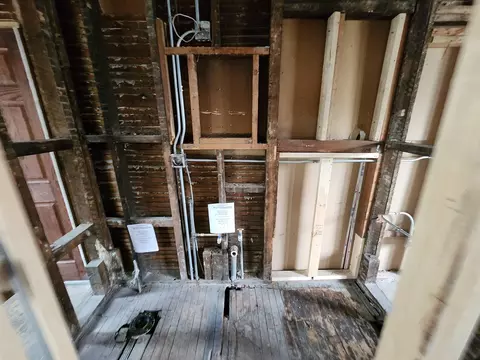 Bath - 11420-11422 S Champlain Ave, Chicago, IL 60628 photo 1 of 4