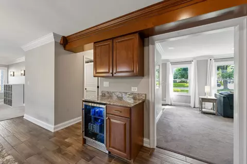 Entry Way - 1340 Northgate Dr, Bartlett, IL 60103 photo 4 of 4