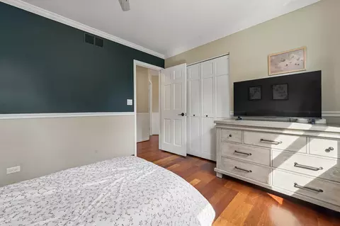Bedroom - 1340 Northgate Dr, Bartlett, IL 60103 photo 4 of 6