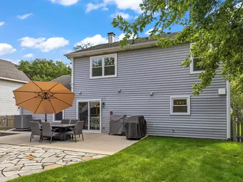 Exterior - 1340 Northgate Dr, Bartlett, IL 60103 photo 4 of 7