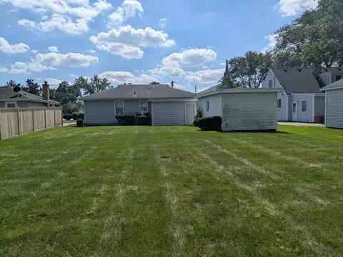 189 E Madison St, Elmhurst, IL 60126 photo 5