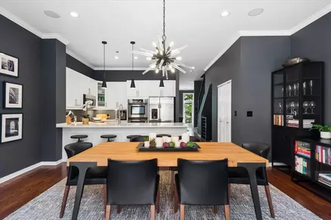 Dining - 2906 N Paulina St #13, Chicago, IL 60657 photo 5 of 5