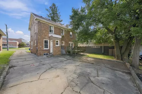 Exterior - 415 Normal Rd, Dekalb, IL 60115 photo 2 of 2