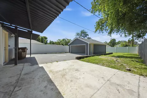 Exterior - 531 Algonquin St, Joliet, IL 60432 photo 3 of 3