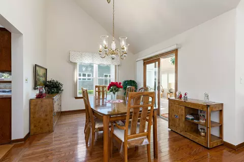 Dining - 21000 W Hazelnut Ln, Plainfield, IL 60544 photo 1 of 4