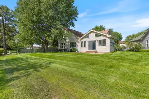 Exterior - 21000 W Hazelnut Ln, Plainfield, IL 60544 photo 5 of 7