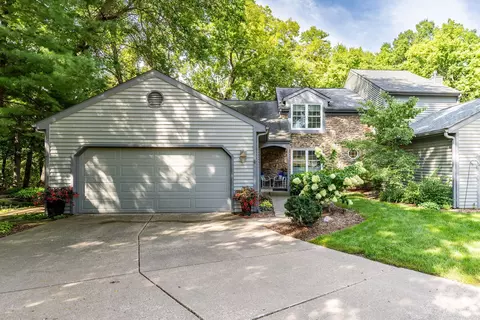 31 Thornwood Ct #14, Rock Island, IL 61201