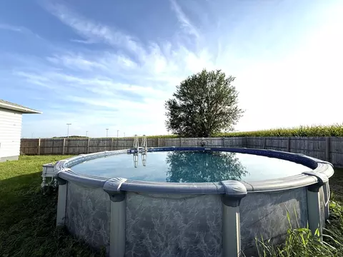 Exterior - 909 Harmon Rd, Harmon, IL 61042 photo 8 of 8