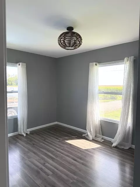 Bedroom - 909 Harmon Rd, Harmon, IL 61042 photo 2 of 8