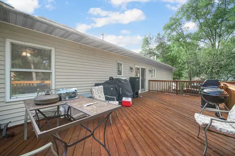 Exterior - 112 Cass St, Spring Grove, IL 60081 photo 8 of 9
