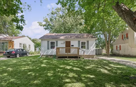 1006 N Division Ave, Urbana, IL 61801
