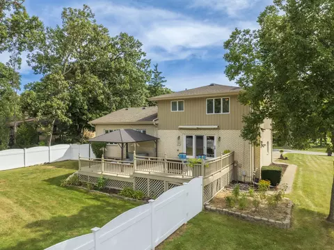 Exterior - 200 N Maple St, Addison, IL 60101 photo 19 of 23