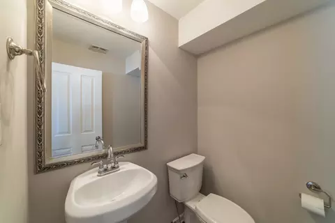 Bath - 200 N Maple St, Addison, IL 60101 photo 4 of 4