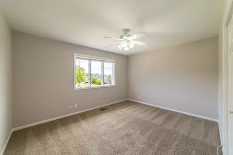 Bedroom - 200 N Maple St, Addison, IL 60101 photo 4 of 14