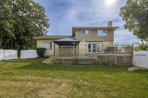Exterior - 200 N Maple St, Addison, IL 60101 photo 17 of 23