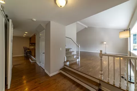 Entry Way - 200 N Maple St, Addison, IL 60101 photo 3 of 4