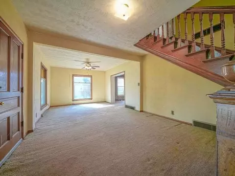 Living - 904 N Third St, Ashton, IL 61006 photo 1 of 5
