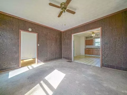 Living - 904 N Third St, Ashton, IL 61006 photo 3 of 5