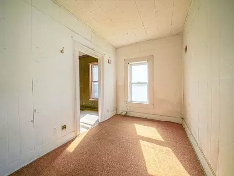 Bedroom - 904 N Third St, Ashton, IL 61006 photo 5 of 10