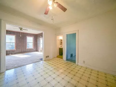 Living - 904 N Third St, Ashton, IL 61006 photo 5 of 5