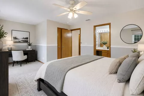 Bedroom - 625 Arbor Cir, Lakemoor, IL 60051 photo 3 of 7