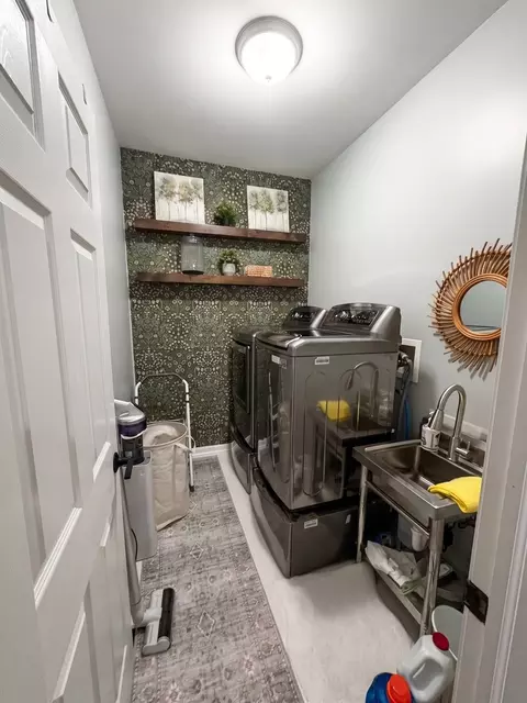 Other - 1615 Maureen Dr, Hoffman Estates, IL 60192 photo 2 of 3