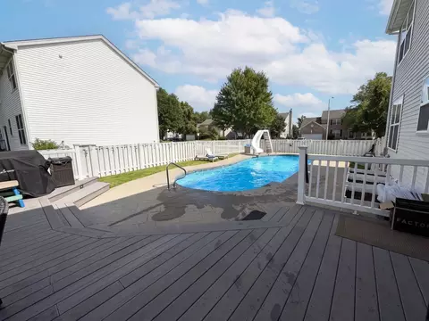 Other - 1615 Maureen Dr, Hoffman Estates, IL 60192 photo 3 of 3