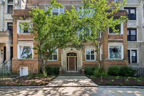 815 E Drexel Sq #1, Chicago, IL 60615