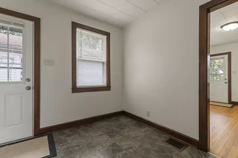 Entry Way - 2840 Kishwaukee St, Rockford, IL 61109 photo 1 of 1