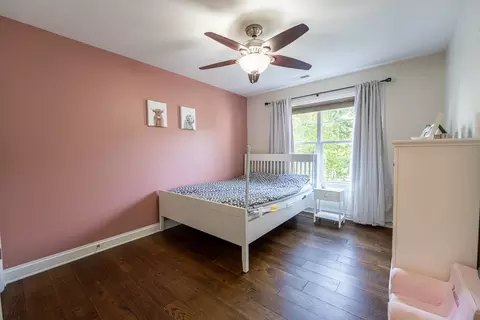Bedroom - 178 Partridge Ln, Bartlett, IL 60103 photo 3 of 6