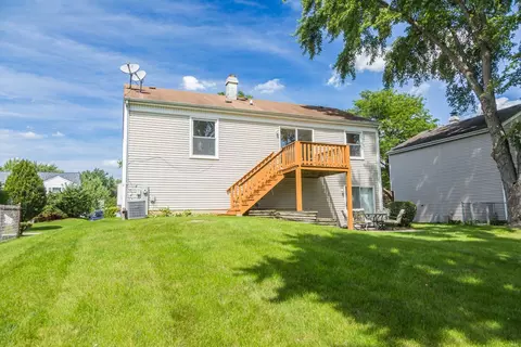 Exterior - 248 Hood Ct, Bartlett, IL 60103 photo 2 of 5