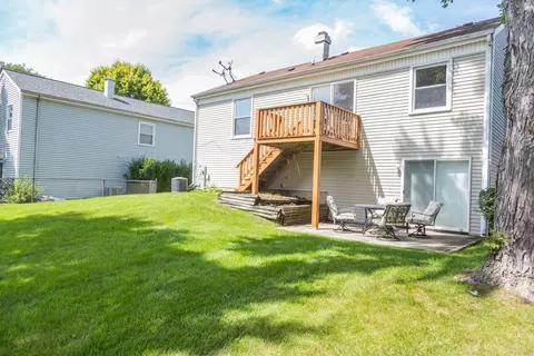 Exterior - 248 Hood Ct, Bartlett, IL 60103 photo 5 of 5