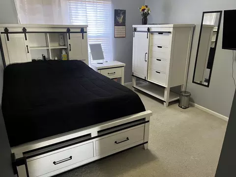 Bedroom - 1918 Windstone Dr, Plainfield, IL 60586 photo 2 of 2
