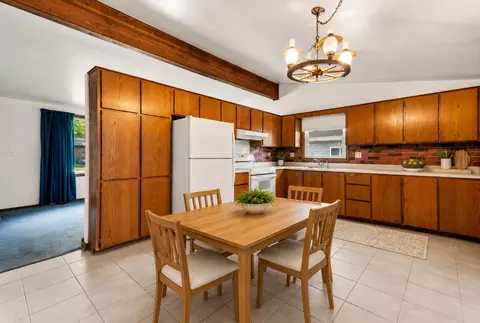 Kitchen - 13916 S Meadowbrook Dr, Plainfield, IL 60544 photo 1 of 5