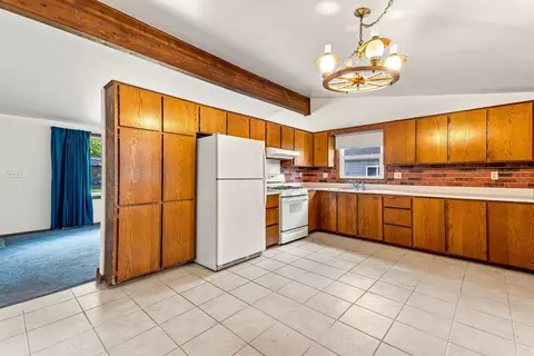 Kitchen - 13916 S Meadowbrook Dr, Plainfield, IL 60544 photo 5 of 5
