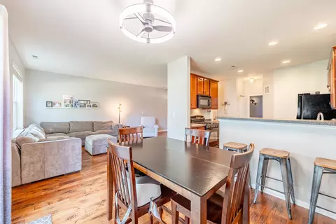 Dining - 3167 Pearl St, Elgin, IL 60124 photo 1 of 2