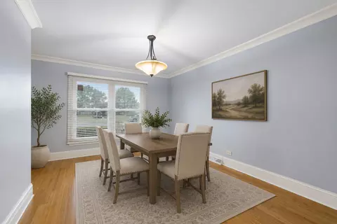 Dining - 1808 W Pheasant Trl, Mount Prospect, IL 60056 photo 1 of 2