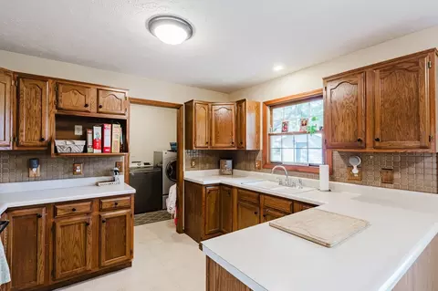 Kitchen - 304 Jenny Lind Dr, Normal, IL 61761 photo 2 of 4