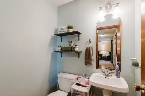 Bath - 304 Jenny Lind Dr, Normal, IL 61761 photo 1 of 3