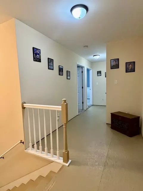Entry Way - 2045 Il Route 2, Dixon, IL 61021 photo 3 of 4