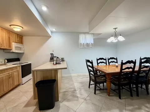 Dining - 2045 Il Route 2, Dixon, IL 61021 photo 4 of 4
