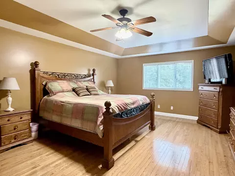 Bedroom - 2045 Il Route 2, Dixon, IL 61021 photo 2 of 7