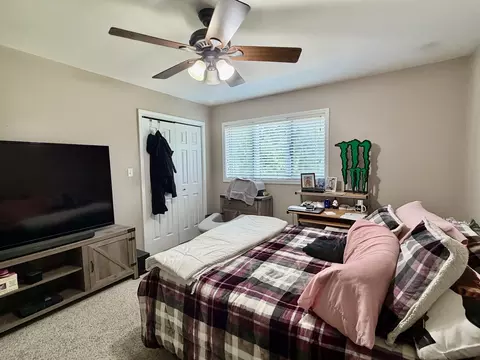 Bedroom - 2045 Il Route 2, Dixon, IL 61021 photo 5 of 7